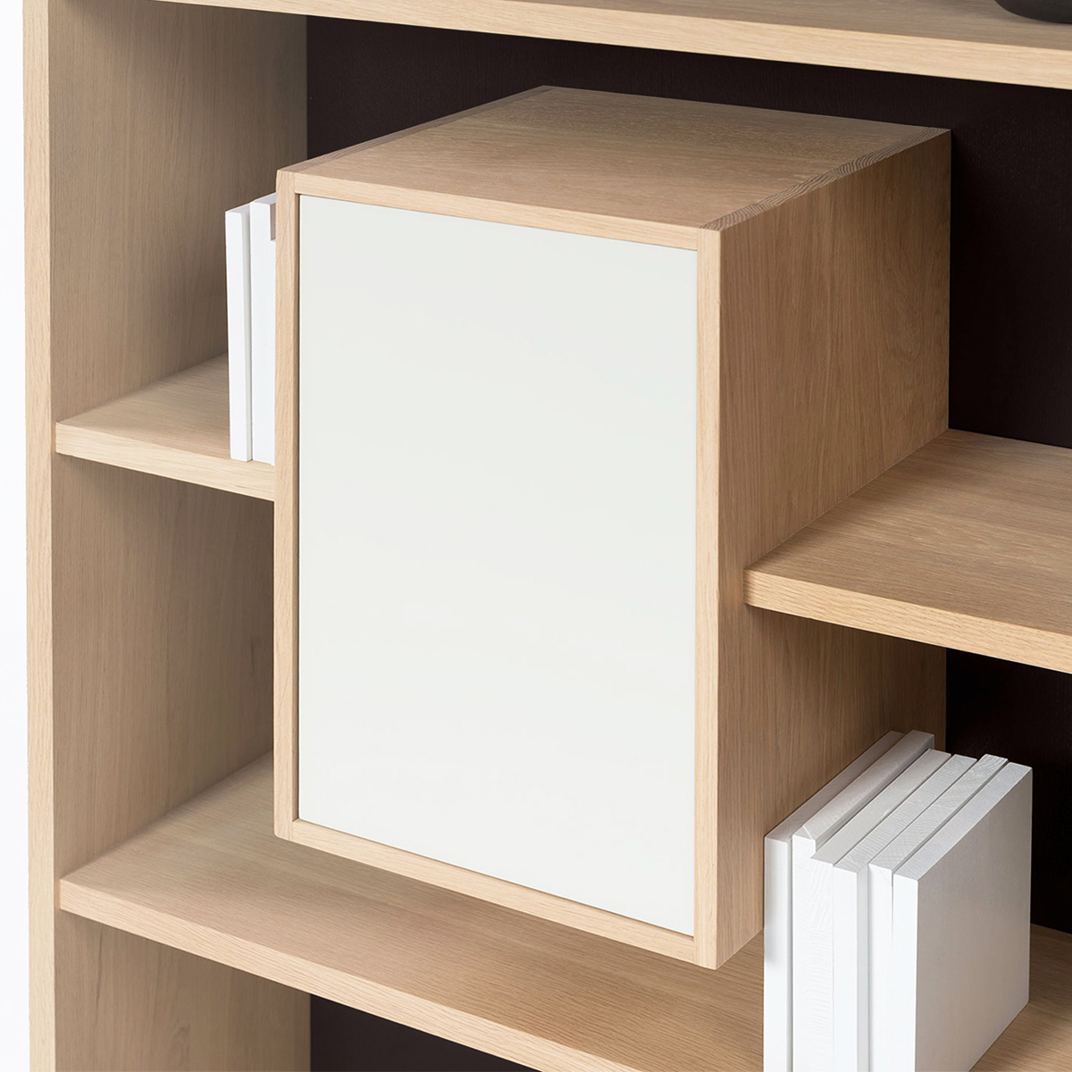 Bibliothèque étagère Mixage 100 avec module de rangement fermé ouverture pousse-lâche fabriquée en France chêne massif français